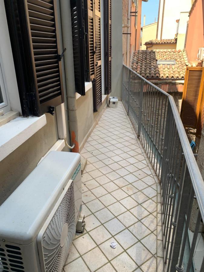 Casa Tangerina Apartment Pesaro Ngoại thất bức ảnh