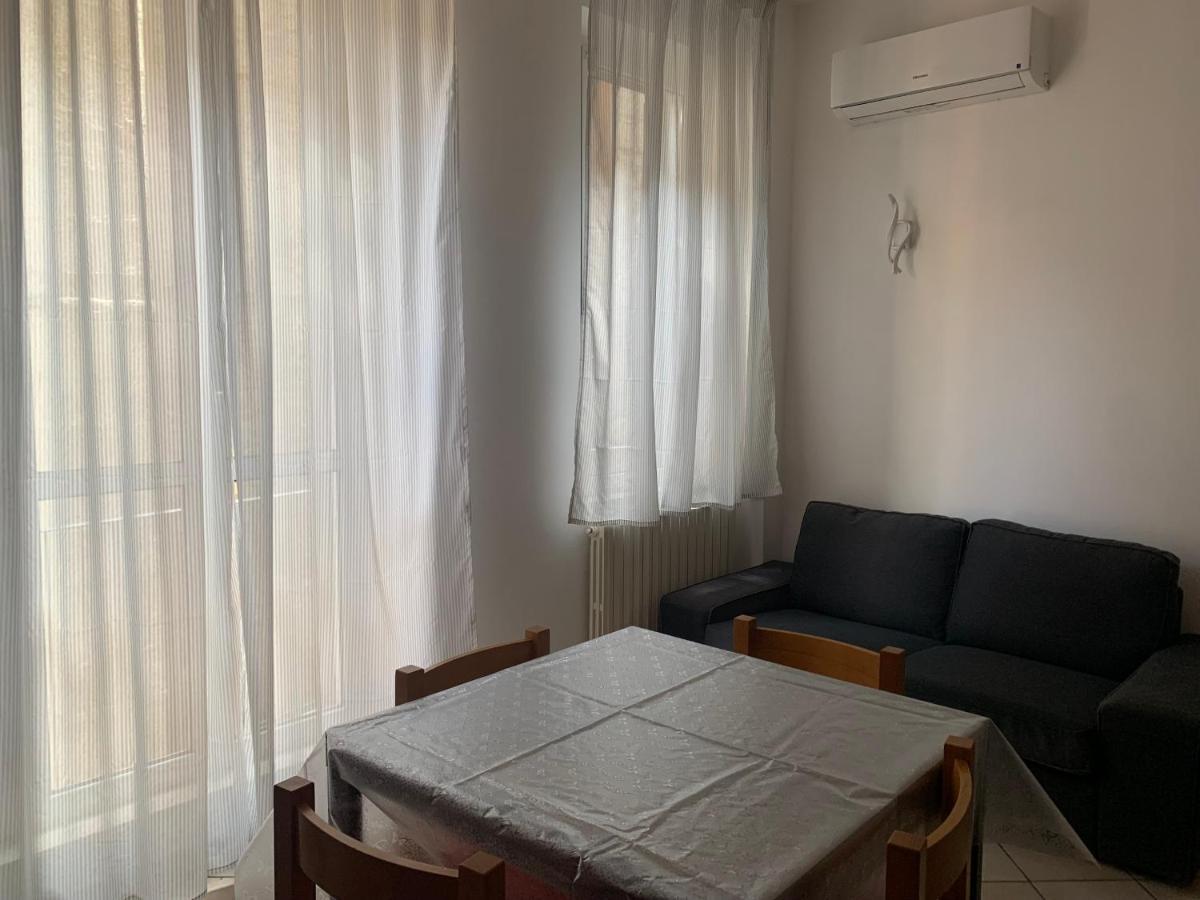 Casa Tangerina Apartment Pesaro Ngoại thất bức ảnh